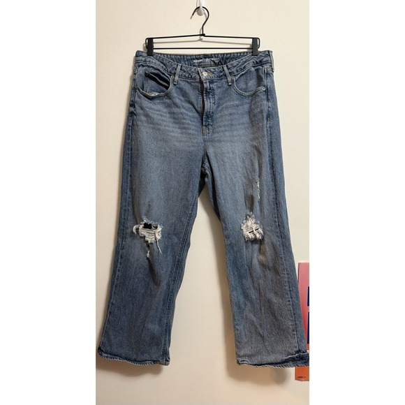 Old Navy Denim - Old Navy - Women's Extra High-Rise Sky-Hi Wide Leg Light Blue Denim - Size 14P